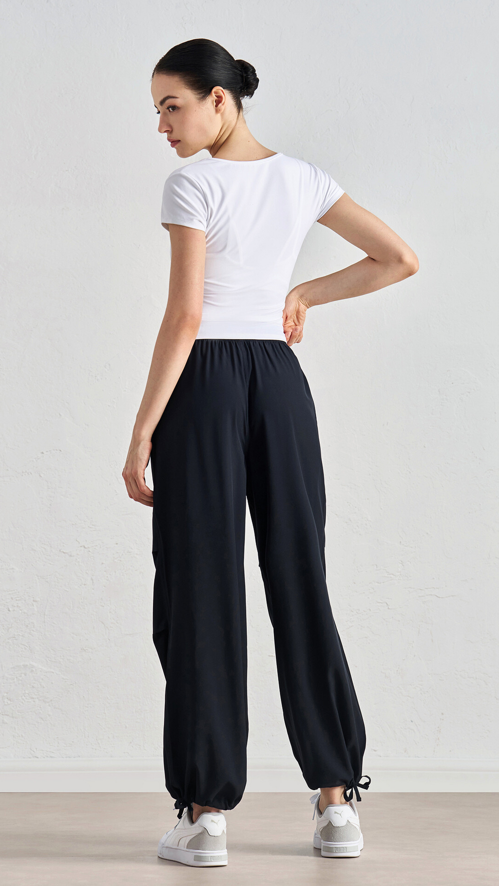 U Neck SmoothMotion Tee