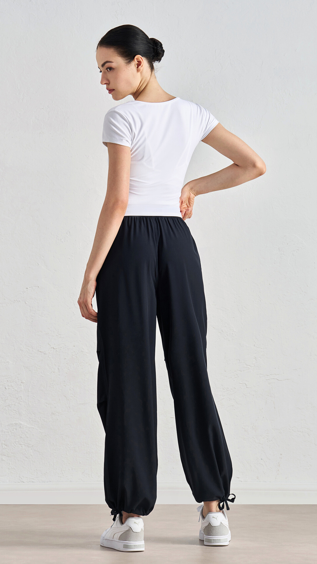 U Neck SmoothMotion Tee
