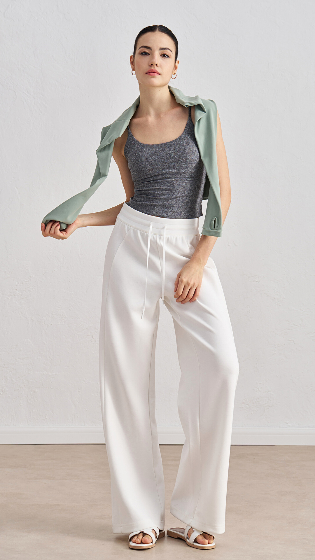 FlexFlow Essential Tank Bra