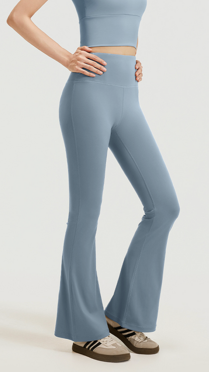 Smooth Silhouette Flare Leggings