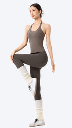 [FINAL SALE] TrueMotion Halter Neck Sports Bra