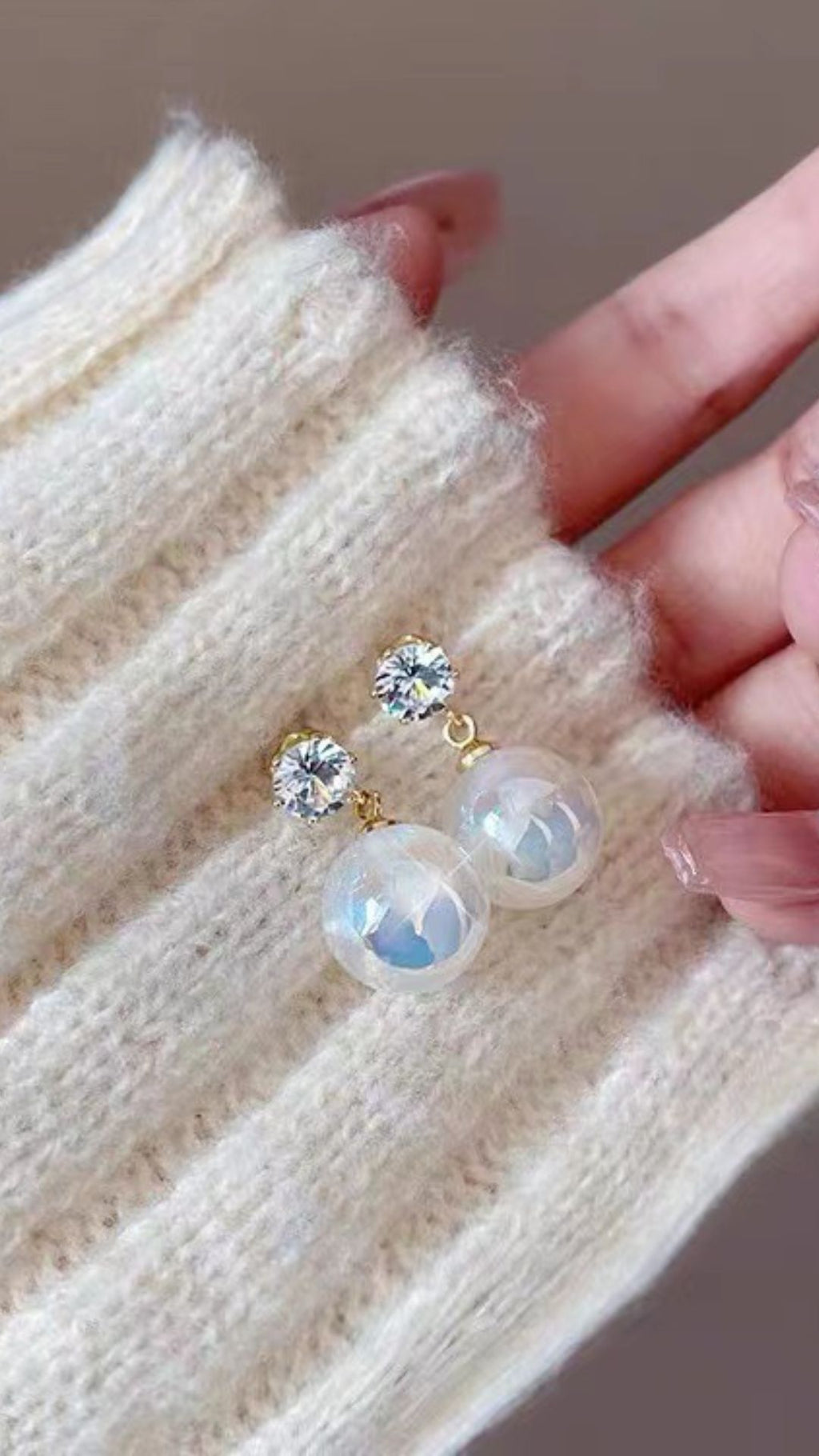 Luna Mermaid Pearl Drops Earrings