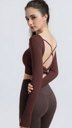 TwistBack Long Sleeve Sports Bra