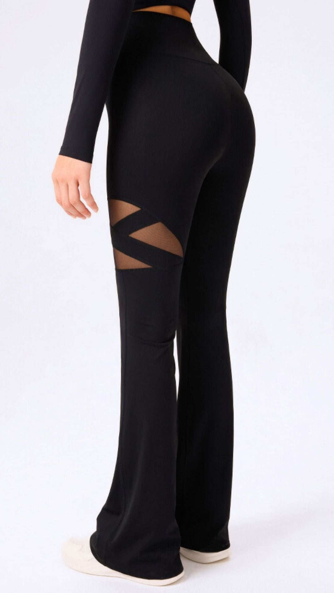 FlexSculpt Mesh Flare Leggings