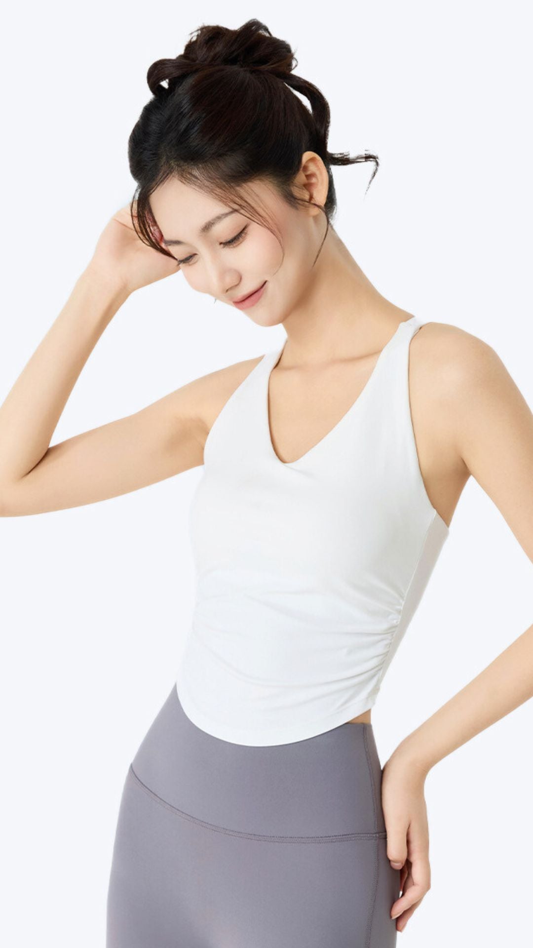 VibeMove Ruched Waist Workout Sports Bra