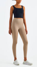 SoftSculpt Square-Neck Yoga Sports Bra