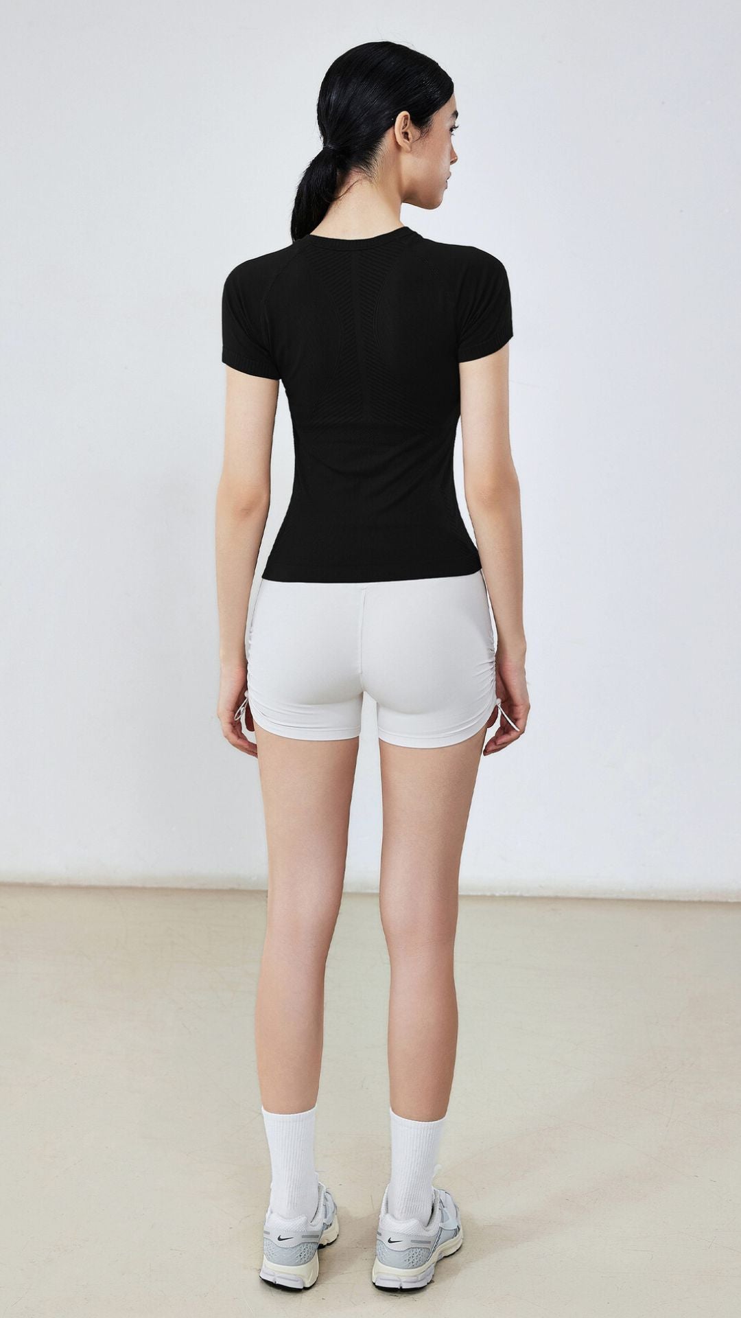 NuWeave Seamless Top